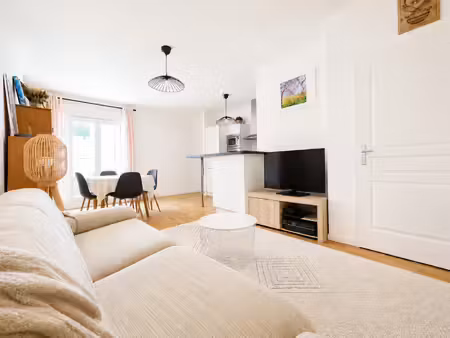 un écrin de verdure au coeur de rambouillet appartement 3 p