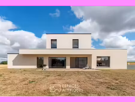 elégante contemporaine avec vue sur la campagne