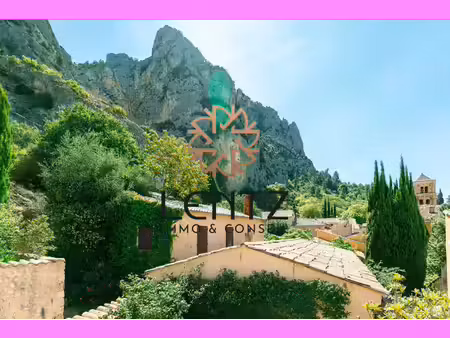 moustiers sainte marie – propriété de caractère composée d