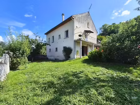 jolie maison 7 pièce(s) 145 m2