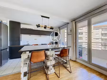 appartement meuble 3 pieces 2 chambres meubles garage climatisation dpe b 10 min centre vi