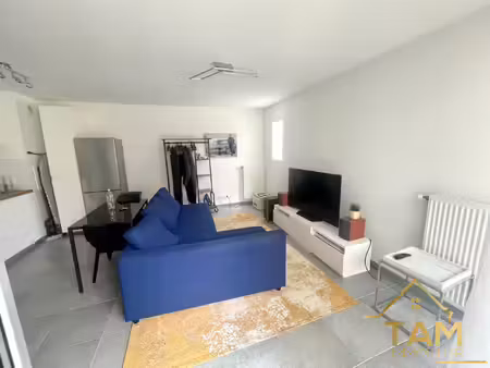 à louer – 2 pièces meublé avec balcon et parking – saint-