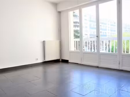 studio le chesnay - 1 pièce(s) - 25 m2