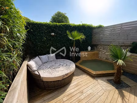 vente maison 6 pièces 248 m² à saint-romain-de-benet (17600)  445 000 €