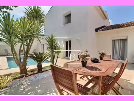 vente maison 6 pièces 130 m² à montpellier (34000)  450 000 €