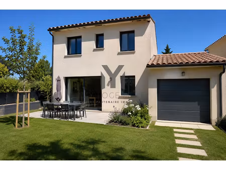 vente maison 4 pièces 78 m² à aix-en-provence (13090)  474 000 €