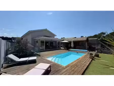 vente maison 4 pièces 175 m² à gujan-mestras (33470)  480 000 €