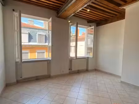 32 rue des tables claudiennes