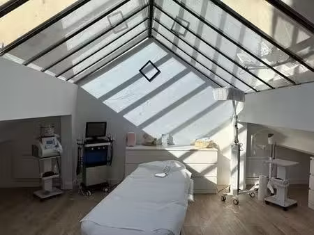 bureau prestigieux de 50 m2 en location - neuilly-sur-seine  île-de-france