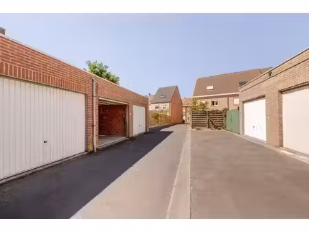 garage à louer à gaaipersstraat 1 roeselare (rbw62405)
