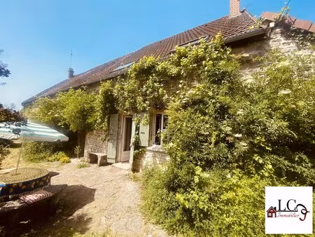 belle propriété  aux portes du parc naturel  régional du morv