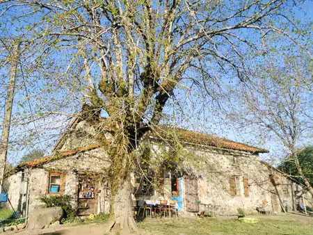 maison à vendre à lesterps (16420) - charente