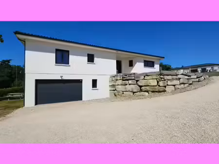 maison contemporaine haut de gamme avec piscine