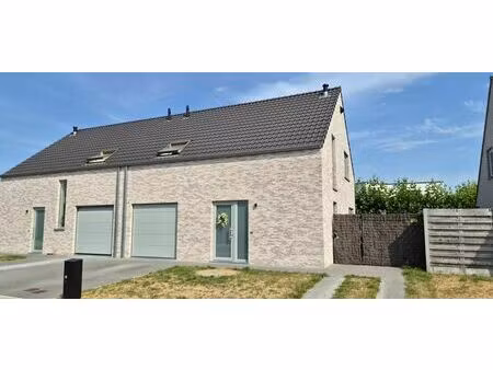 maison à louer à albert sercustraat 18 roeselare (rbw62394)