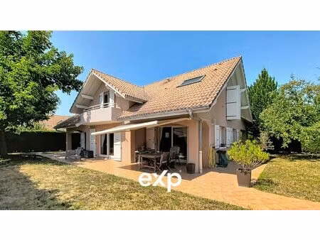 villa avec piscine