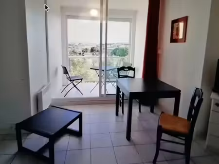 location meublée appartement 1 pièce 20 m² à narbonne (11100)  450 €