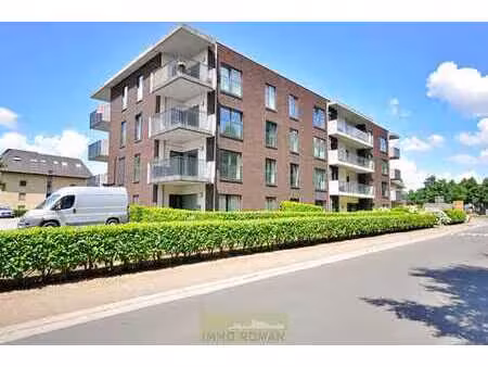 appartement de service avec 1 chambre à coucher près du c...