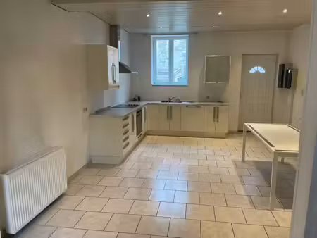 maison 2 chambres à courcelles  rue de gibraltar