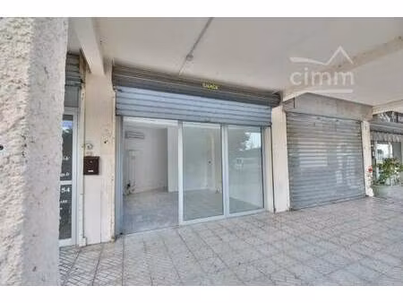 local commercial à louer