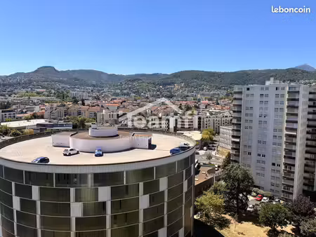 studio 1 pièce 39 m²