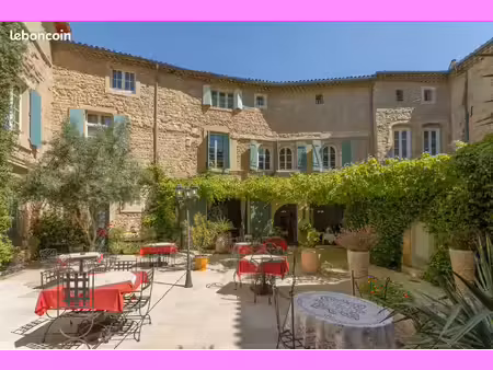 château 16 pièces 800 m²