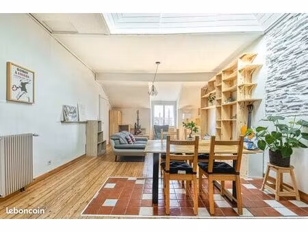 appartement 3 pièces 81 m²