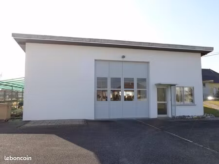 inconnu 2 pièces 148 m²