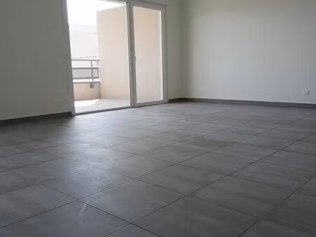 appartement 3 pièces 76 m²