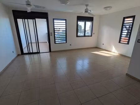 appartement t4 duplex à louer 90m²