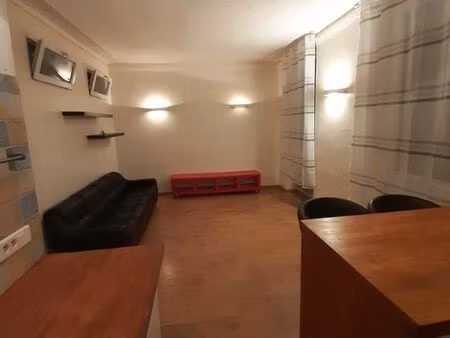 t2 meublé – 38 m² – cours julien (marseille 6e)