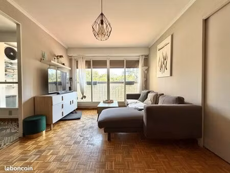 appartement 5 pièces 90 m²