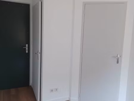 studio à louer poitiers 380 + charges