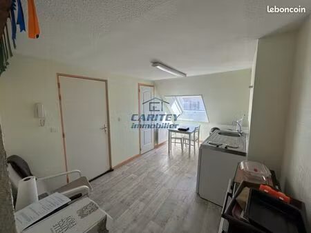 studio 1 pièce 24 m²