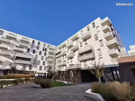 parking/box capinghem