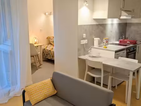 appartement t1 bis meublé + parking privatif + balcon à agen