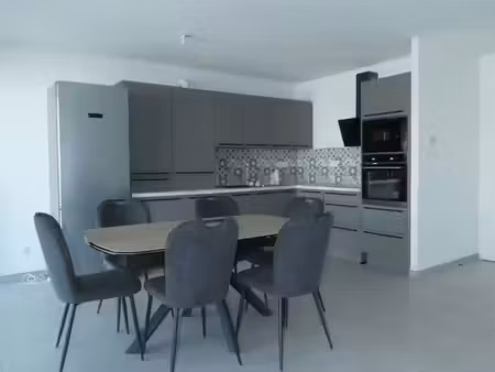 appartement 4 pièces 82 m²
