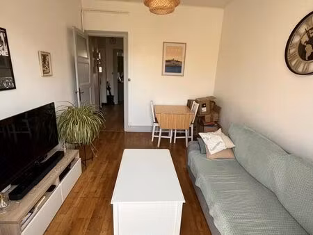 appartement 2 pièces 53 m²