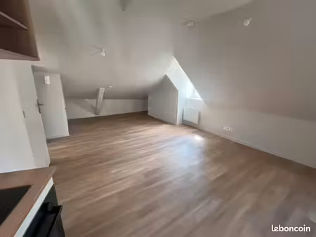 appartement studio neuf 33m² plein centre