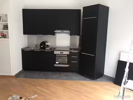 à louer – beau 2 pièces de 48 m² avec terrasse de 18 m² – saint-ouen-sur-seine