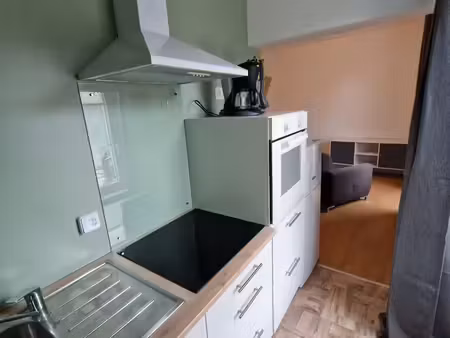 appartement t2 centre ville saint-pol-de-léon