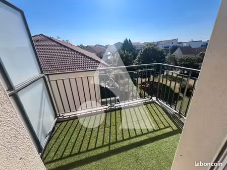 studio 1 pièce 26 m²