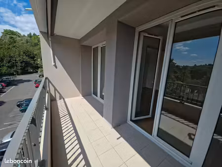 appartement 3 pièces 52 m²