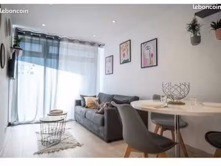 2/3 pièces 50 m² – rdc – centre juan-les-pins – à 30 m de la mer