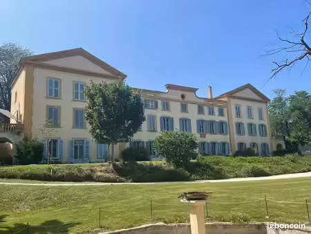 appartement t4 96 m² château de la damette