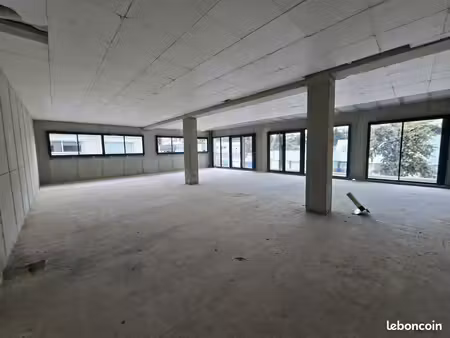 bureaux 440 m² mouans-sartoux