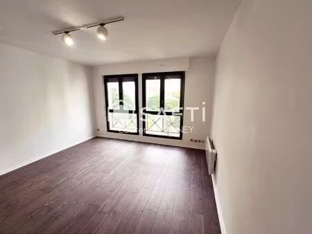 studio élégant et sécurisé  au cœur de ville