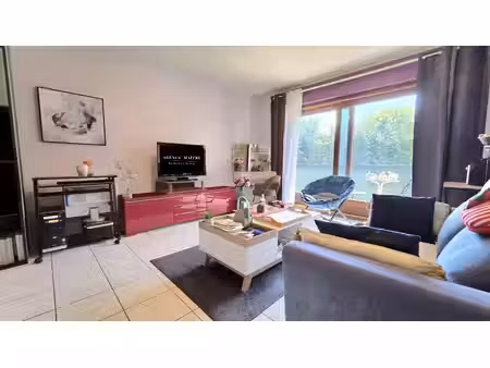 t2 avec terrasse à thonon-les-bains morcy