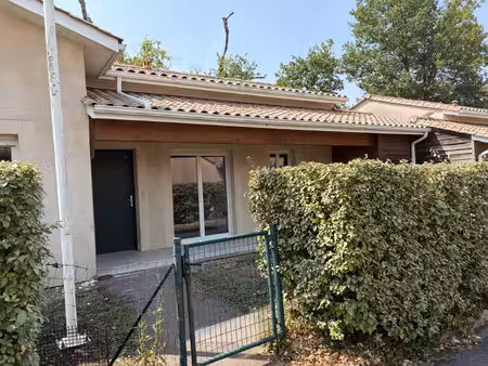 maison t3 avec jardin privatif à vendre etauliers-libre de