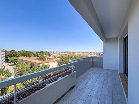 perpignan sud - studio cosy meublé 25m2 avec grande terrasse à louer