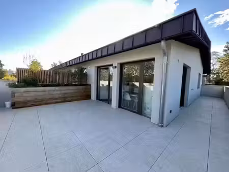location meublée duplex 4 pièces 96.19 m² à tassin-la-demi-lune (69160)  1 905 €